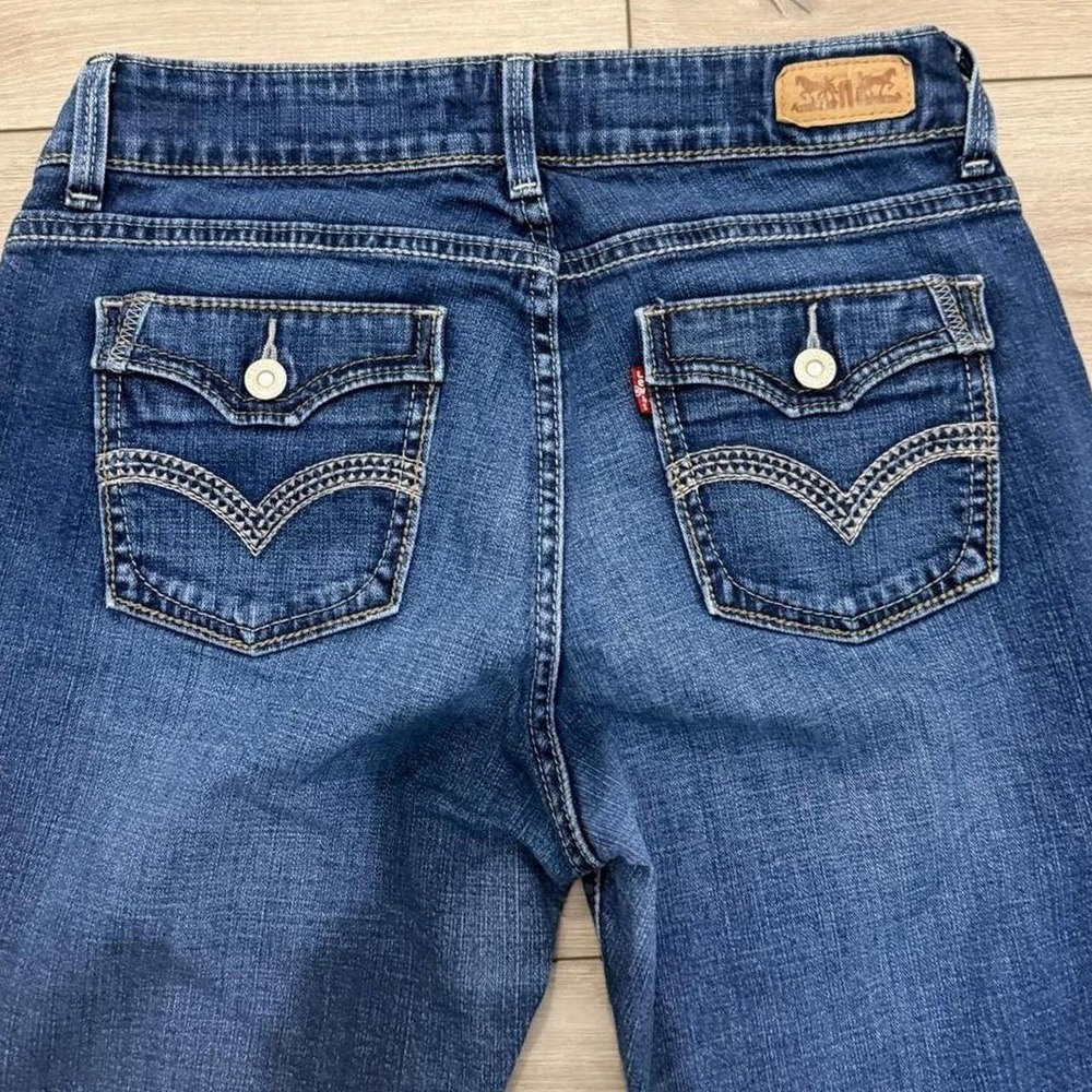 Levis 528 Curvy Bootcut Jeans Womens 30x29 Medium Wash Mid Rise Double Button - Picture 7 of 8